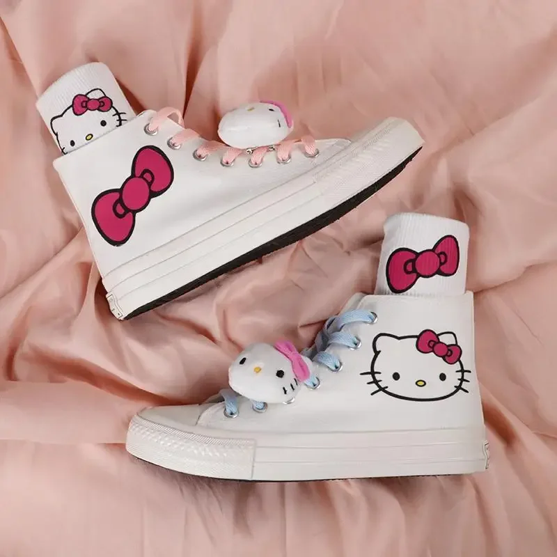 

Холщовые кроссовки с носками и значками Hello Kitty для мальчиков и девочек