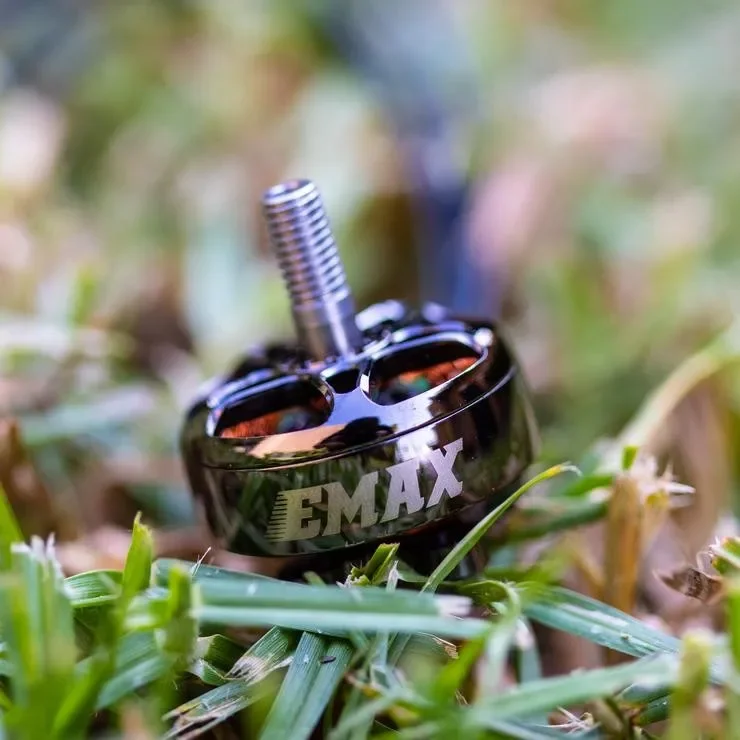 EMAX ECOII 2807 Moteur Brushless 1300KV/1500KV/1700KV pour Drone FPV