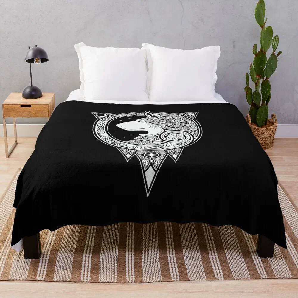 

Wolf Graphic Throw Blanket Plaid Blankets For Sofas Bed linens Blankets