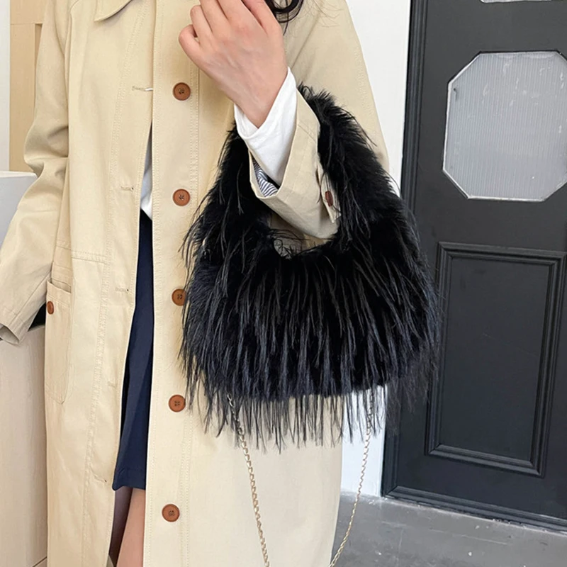 Plush Bag Winter Bag Versatile Plush Crossbody Bag Women Korean Style One-shoulder Handbag Bag Attendance Bag