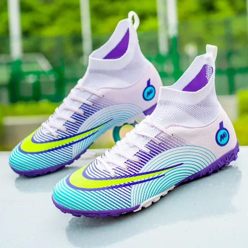 Mens Professional Soccer Shoes Anti-Slip Grass Training High-Top Soccer Cleats Football Boots Ultralight FG/TF Non-Slip football shoes