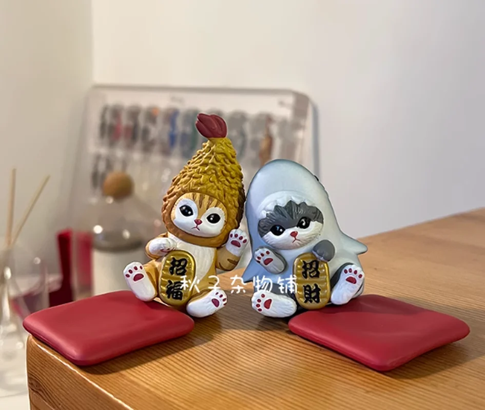 모후산드 행운의 고양이 액션 피규어 귀여운 침실 장식 카와이 애니메이션 피규어 어린이 장난감 소녀들을 위한 깜짝 선물 기념품