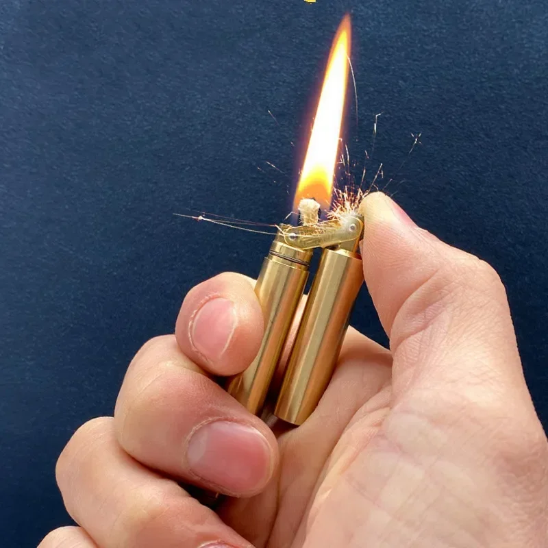 Рисунок 2 - Латунные керосиновые зажигалки Nunchakus