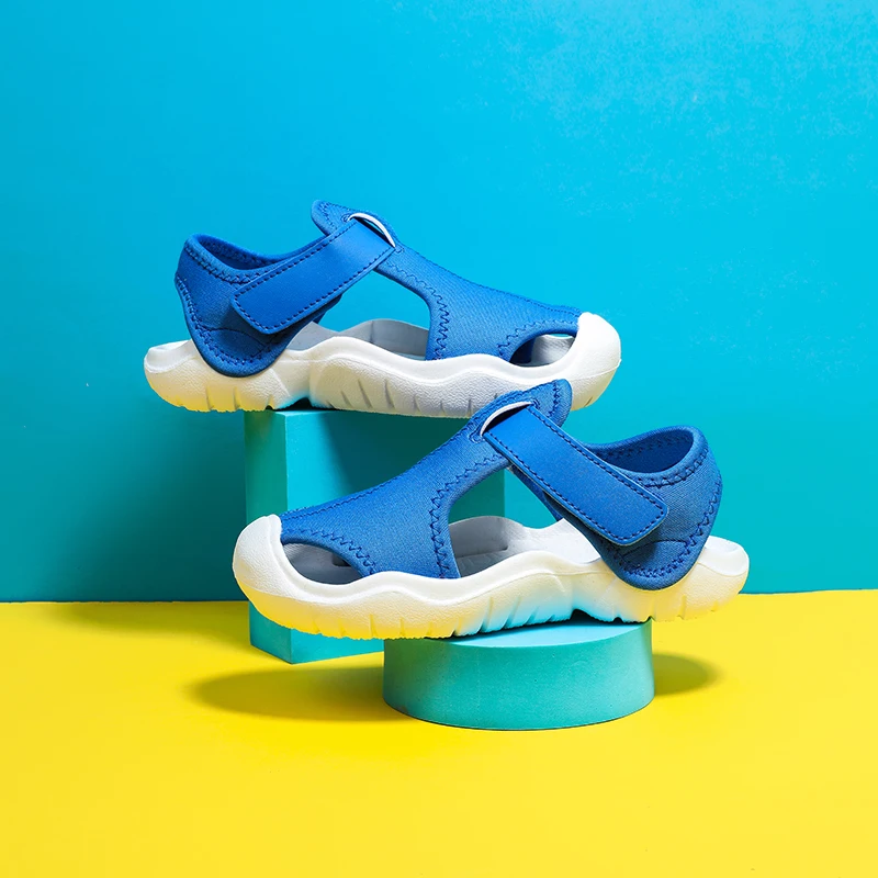 Children's Sandals Boys' Summer Boys Middle and Small Children's Soft Sole Baby Anti Slip Open Toe Beach Shoes Sandals