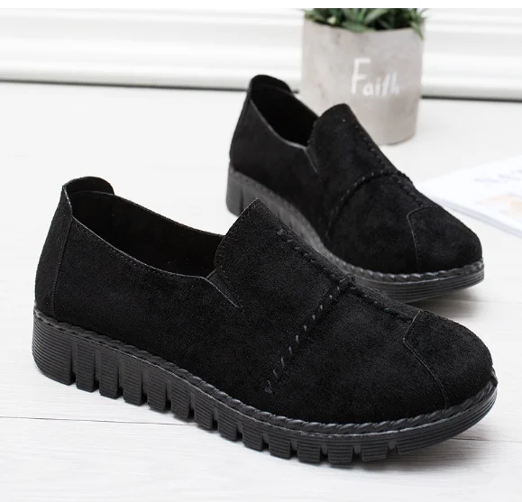 

Новые женские удобные туфли с мягкой подошвой с закрытым носком для пожилых женщин среднего и пожилого возраста повседневные туфли на плоской подошве для ленивых мам 2022