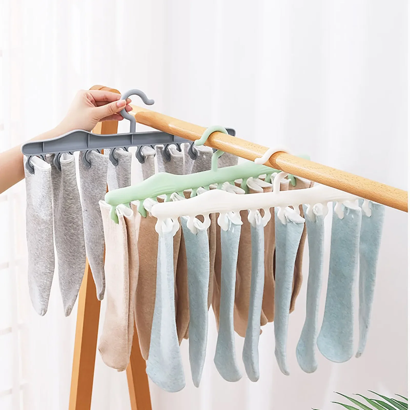 Clothes Hanger Organizer Closet Organizer Space Saving Hanger Multi-port Magic Hanger Plastic Scarf Hangers For Clothes 3