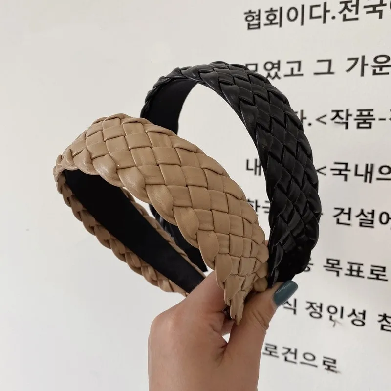 

Imitation Leather Woven Headband Hollowed Out Wide Hair Band Wash Face Headwear Solid Braided Hairband Ladies Hair Accessories
