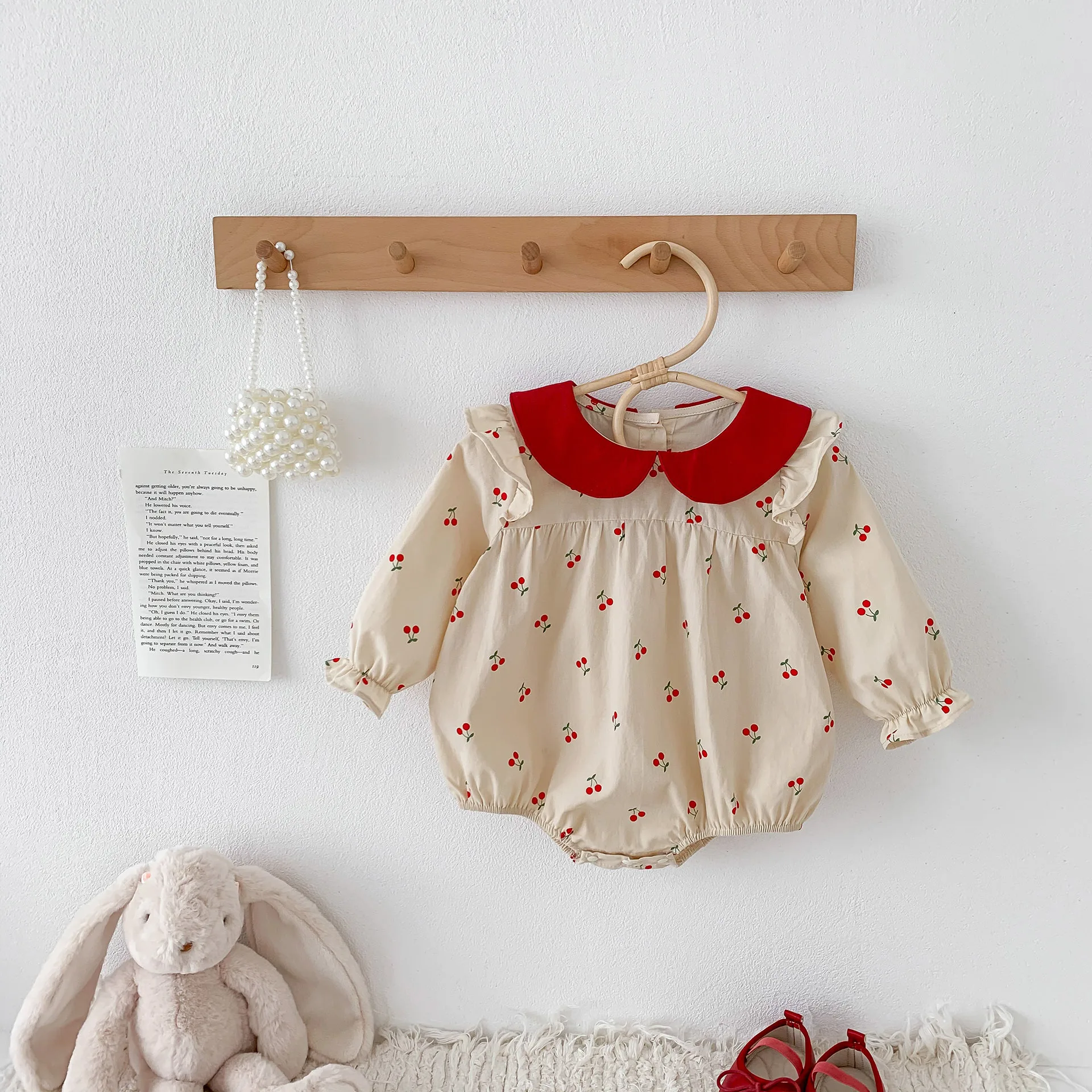 New 2024 Autumn Baby Clothes Sweet Cherry Printed Girls Bodysuit Newborn Peter Pan Collar Princess Clothing Toddler One Piece 3