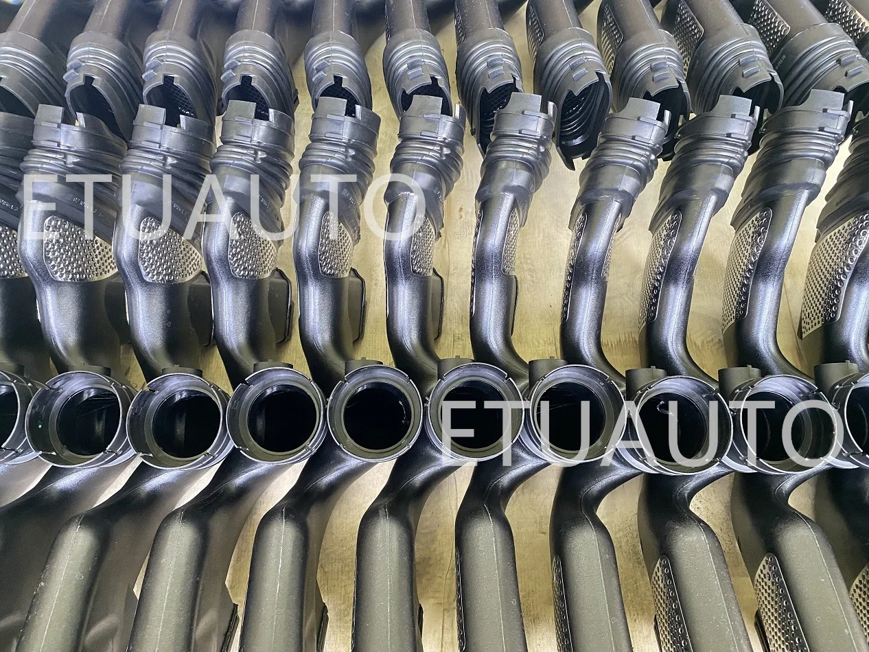 For Audi A8 D4 S8 4.0L Engine Air Intake Hose Pipe Left And Right 4H0129615E 4H0129616J 6