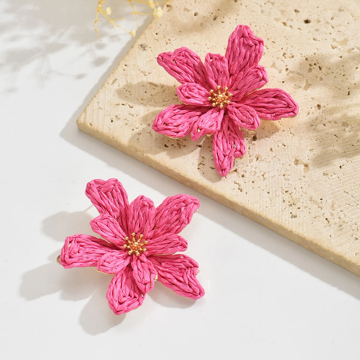 Boho Handmade Delicate Irregular Raffia Flower Earrings for Women Trendy Unique Design Floral Earrings Summer Beach Jewelry Gift