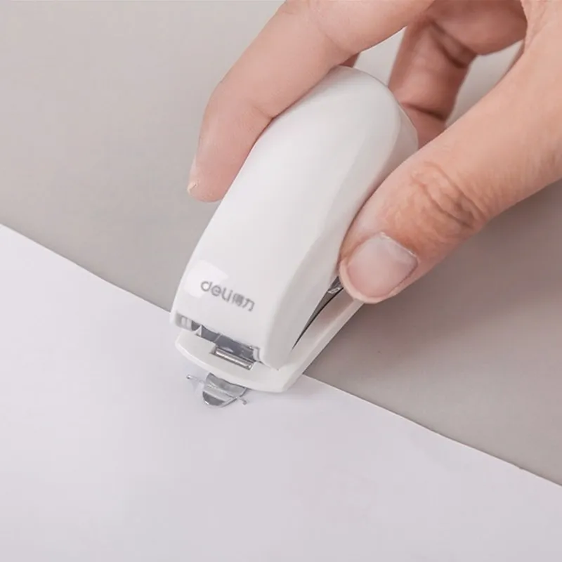 델리 미니 휴대용 수동 스테이플러 24/6 스테이플 세트, 학교 사무실 용품, 비즈니스 파일, 비딩 도구, 학생 제본 문구