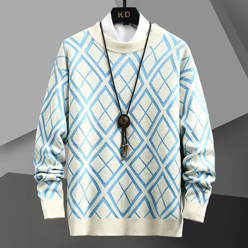 

Мужской облегающий трикотажный пуловер с длинным рукавом и принтом в клетку контрастных цветов, зима 2023