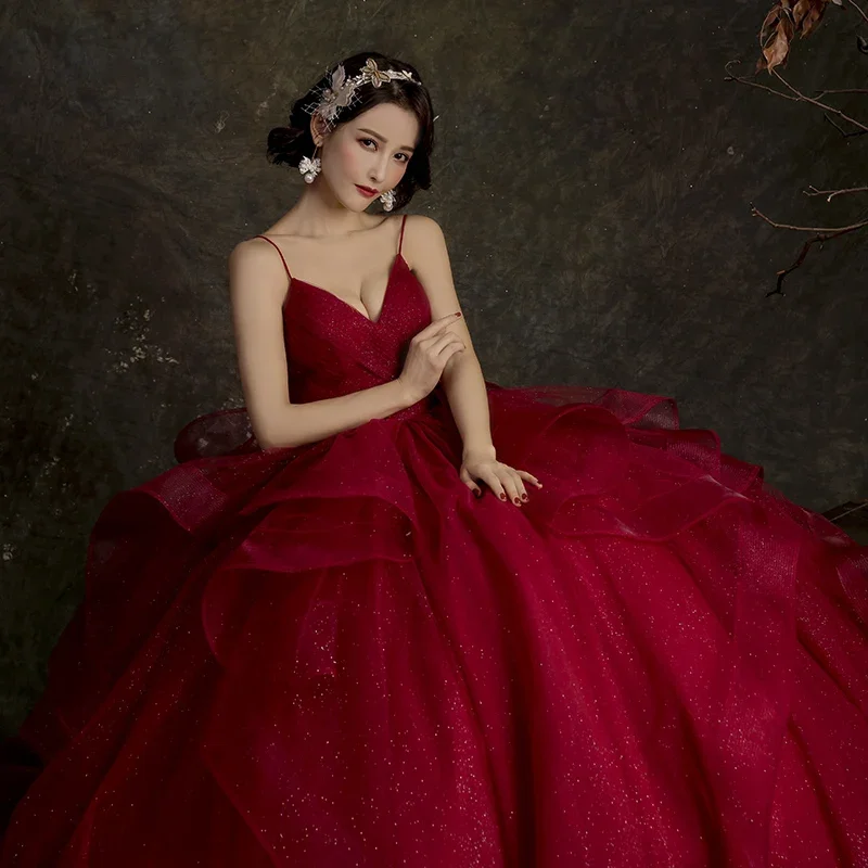 Spaghetti Strap Vestidos Shinny Quinceanera Dresses Classic V-neck Ball Gown Party Dress Plus Size Formal Gown