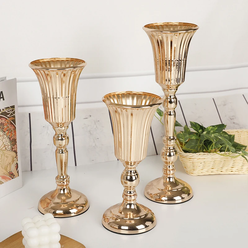 Set 3 Vaze Decorative WALALLA, Design Sirena, Auriu, Dimensiuni 11.5x11.5x25.7cm/31.3cm/38cm 9 Unknown Image