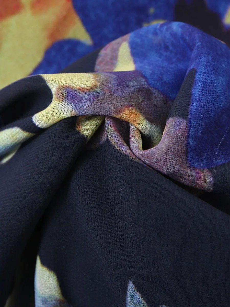 Plus Size Women Digital Printed Elegant Mermaid Dress With Large Floral Diagonal Cut And V-neck Spaghetti Strap Premium