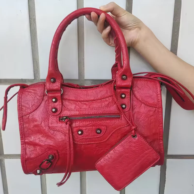 NO LOGO Red