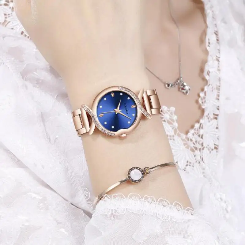 

Fashion Round Quartz Luxury Rhinestone Dial Casual Wrist Watch Stainless Strap Fashionable Clock Waterproof Wristwatch for Women