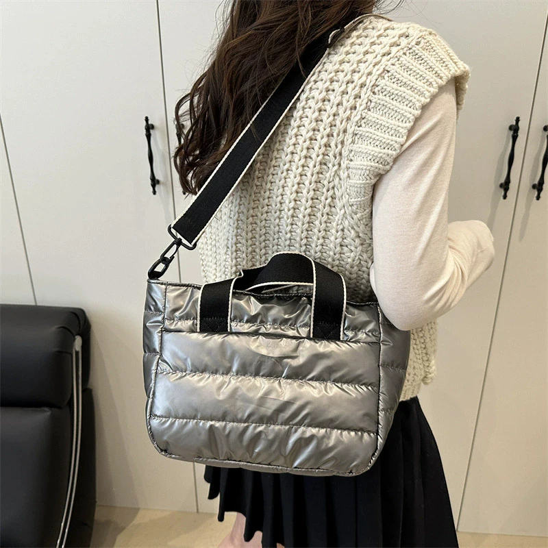 Quilted Shoulder Bag Nylon Down Padded Ladies Messenger Bag Fashion Casual Large Capacity Handbags for Winter Female Tote