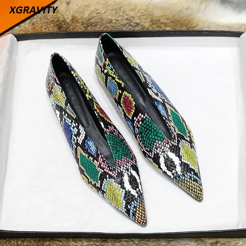 New Lady Snakeskin Pattern New Hot V Cut Elegant Women Shoe Fashion Woman's Flats Genuine Leather Ladies Shoes Casual Shoes C353 2