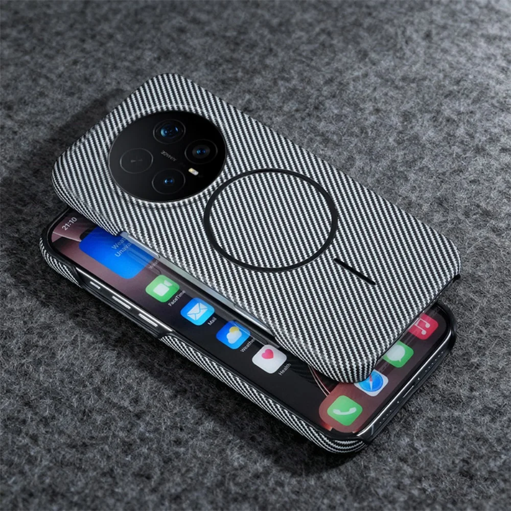 Carbon Fiber PC Magnetic Phone Case with Kevlar Texture and Wireless Charging Compatibility