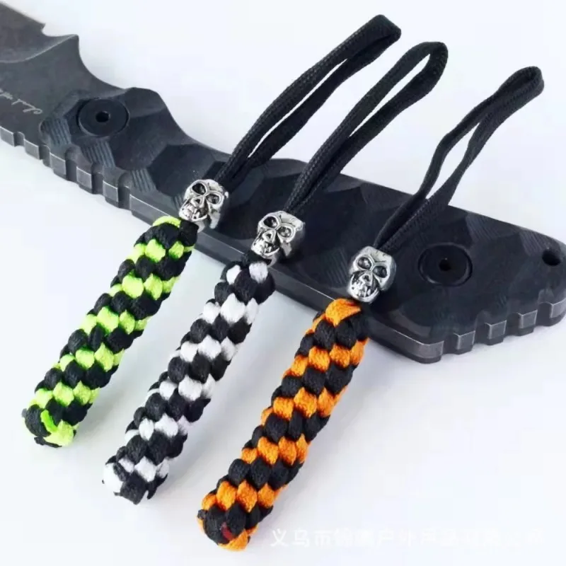 Outdoor Knife Skull Pendant Lanyard Keychain Flashlight Umbrella Rope Handmade Braided Pendant Random Color