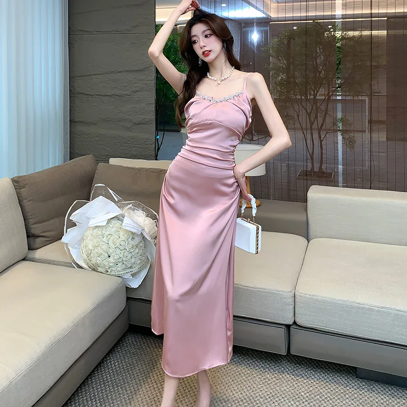 

Bodycon Sexy Slim Sleeveless Solid Dress 2024 Summer Ladies Elegant Slash Collar High Waist Folds Bandage Sling Party Dresses