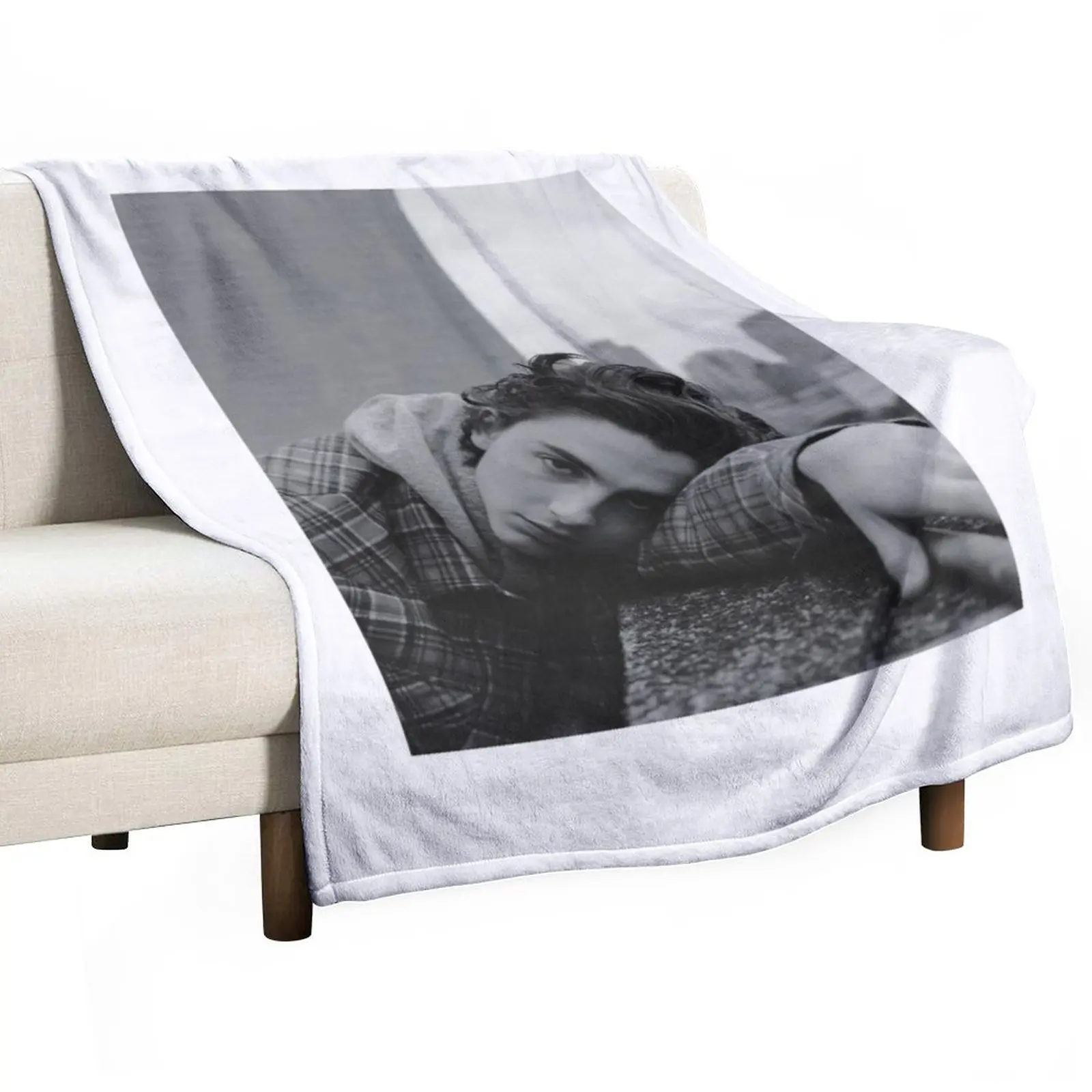 

Timothee Chalamet Throw Blanket Custom Thin Blankets