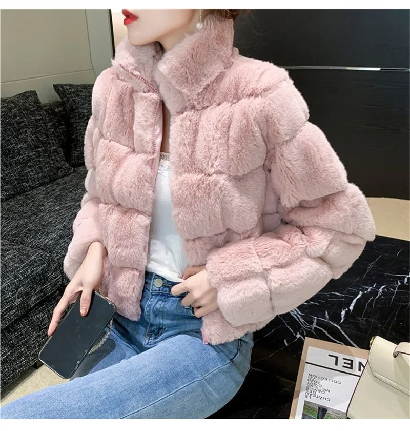 Women's Fur Integrated Jacket New Autumn Winter Short Imitation Mink Fur Coat Versatile Velvet Tops Female Outerwear Clothes