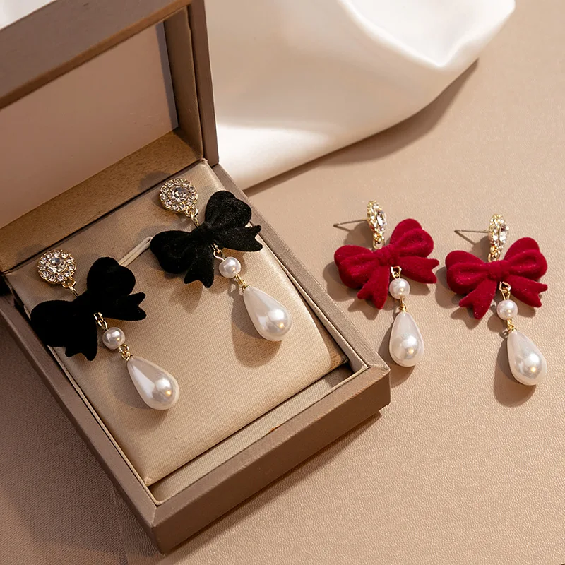 New Red Bow Knot Plush Pendant Drop Earring for Women Christmas Pearl Rhinestone Flocking Earrings Girls Xmas Jewelry Gifts