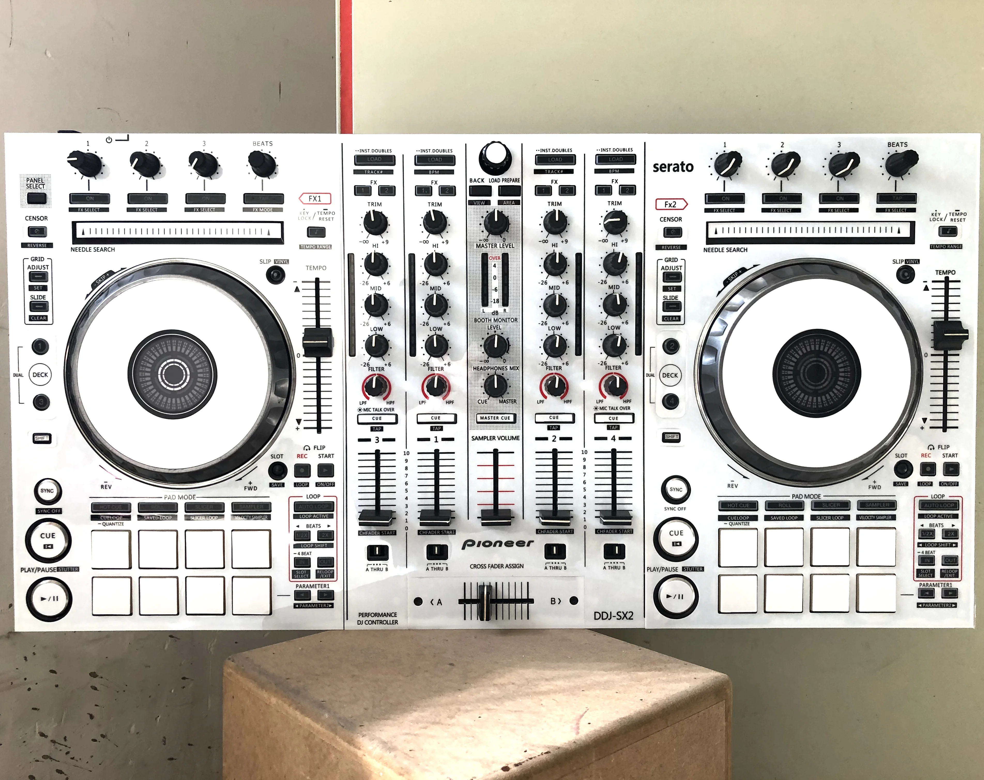 PIONEER DDJ-SX2 DJコントローラー】Pioneer / DDJ-SX2一台限りの展示