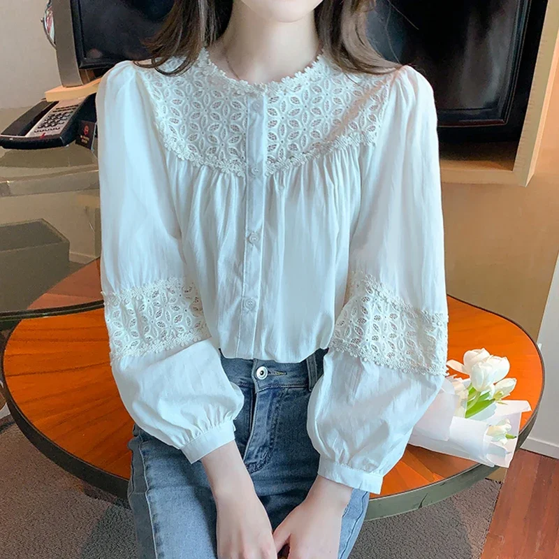

Элегантная однотонная кружевная блузка с длинным рукавом, свободные женские топы в Корейском стиле с круглым вырезом, блузы 2023, модная ажурная крючком рубашка с цветами, 29516