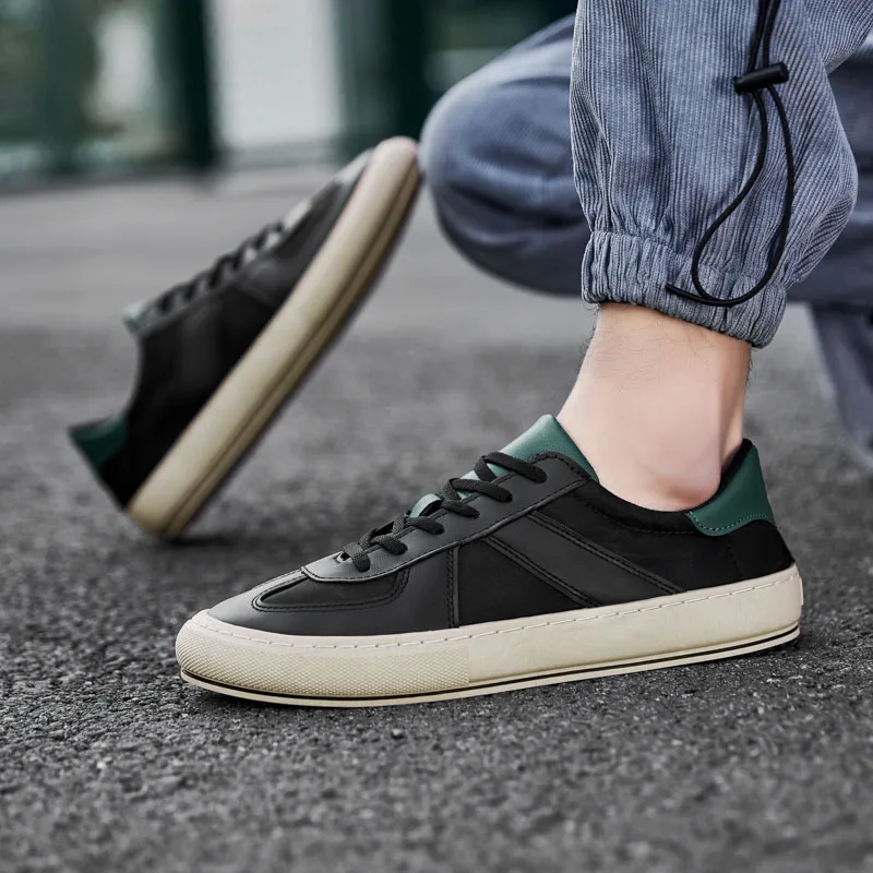 2024 New Men's Shoes Retro Four Seasons Leisure Sports Breathable Fashion Leather Low cut Basic Board Shoes White Shoes 6
