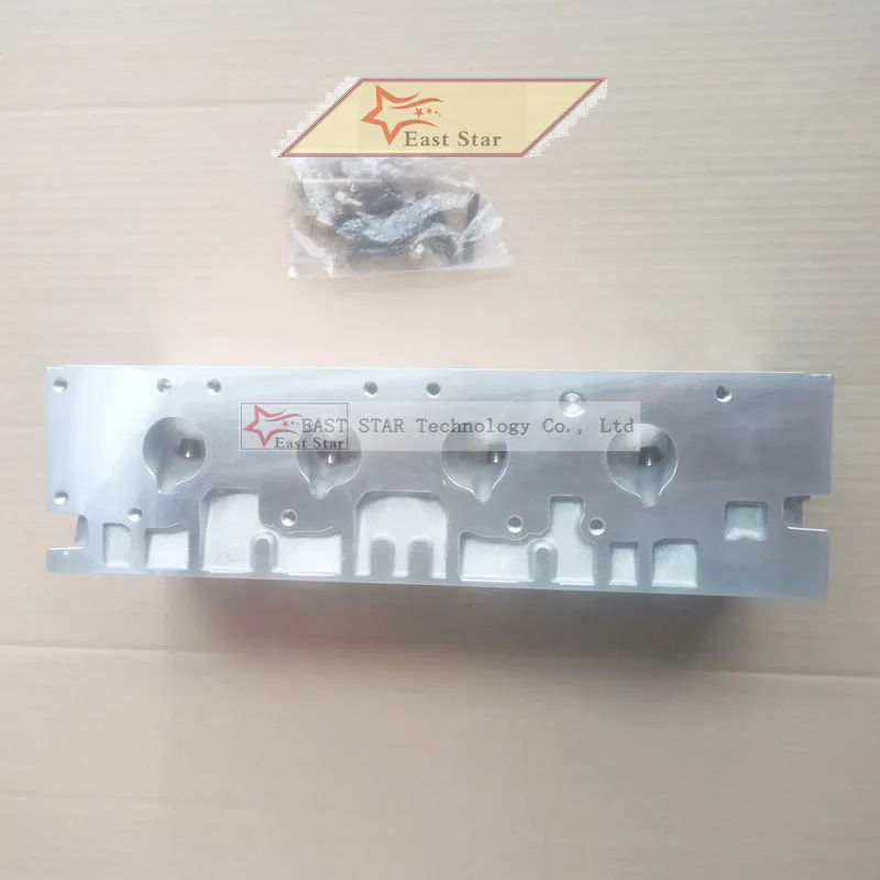 K7M K7J Cylinder Head 7701472170 7701468715 For Renault Megane cabriolet coupe scenic clio II kangoo sandero symbol 1.6L 8v 98-