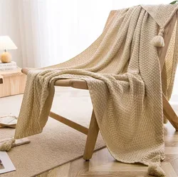 Nordic Chunky Knit Tassel Throw Blanket - Waffle Embossed Design - 110x150cm (Khaki)