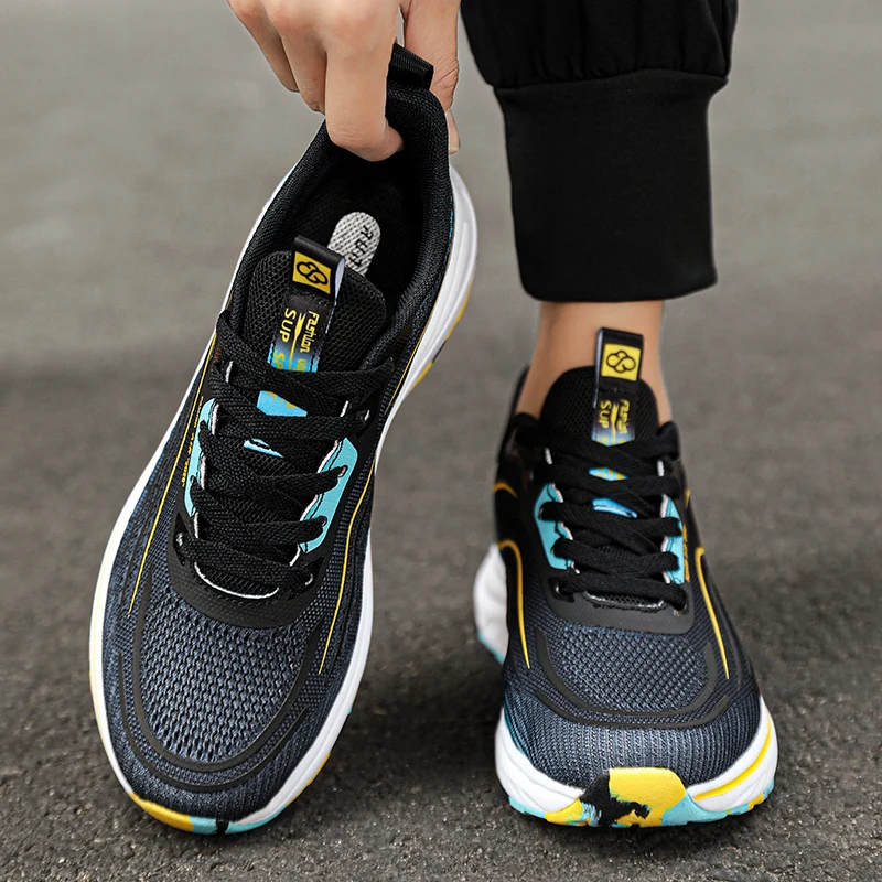 Рисунок 3 - Спортивная обувь для гольфа