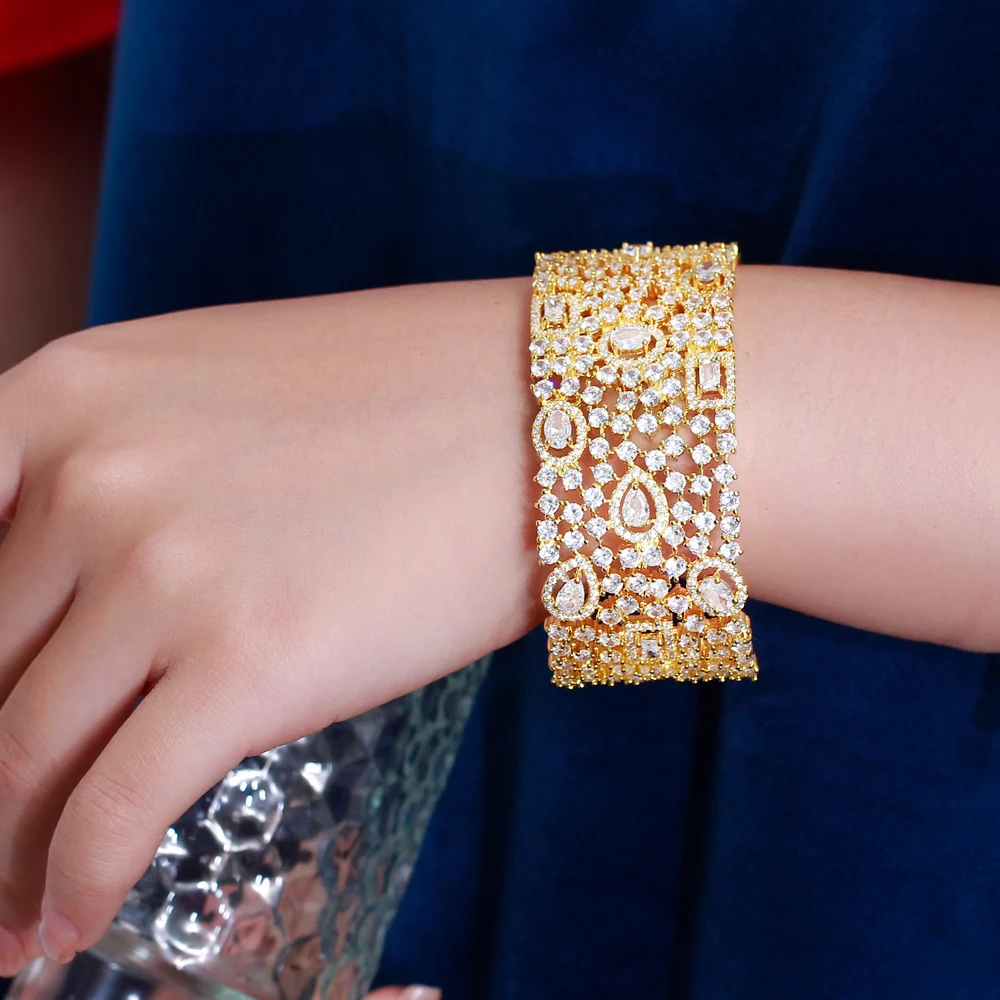 CWWZircons Luxury Statement Chunky Cubic Zirconia Pave Wide Big Bridal Wedding Cuff Bangles for Women Dubai Gold Color BG067 5