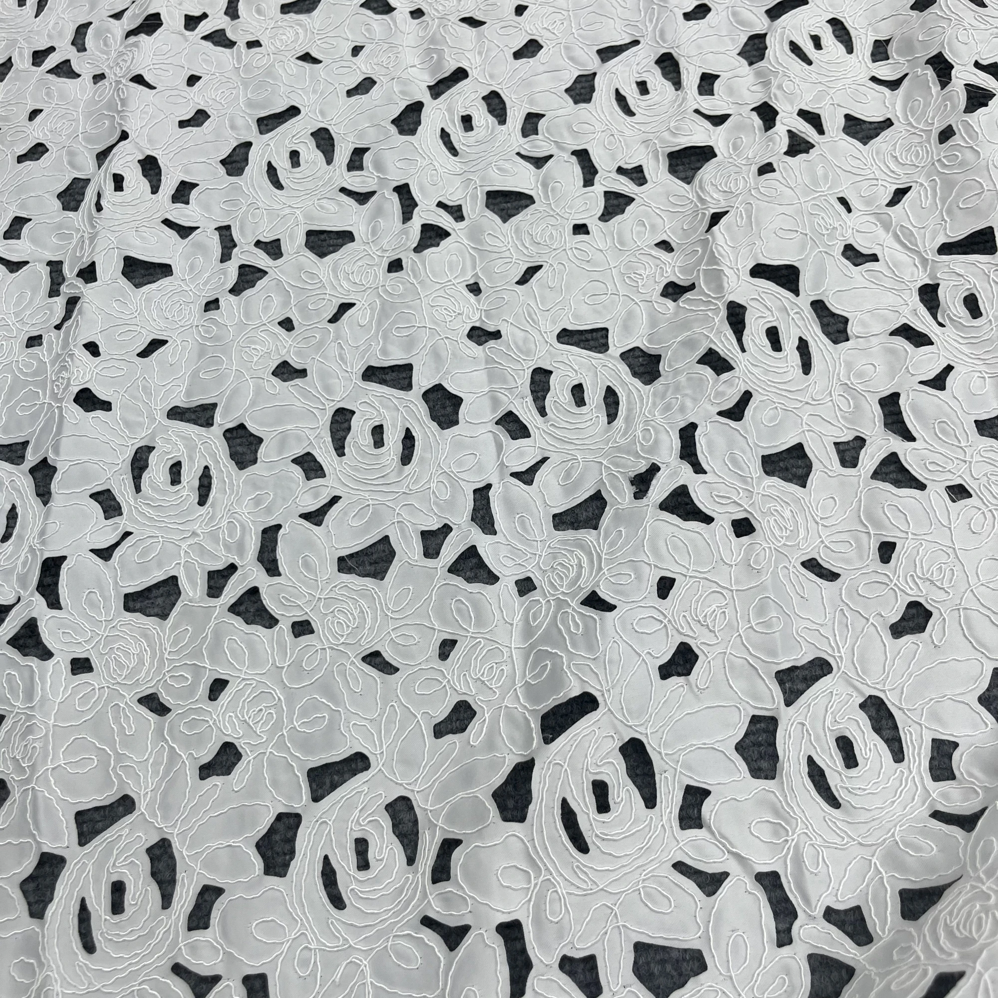 Simple Cut-Out Design Satin Lace Embroidery Wedding Dress Design Fabric, Designer Clothing Fabric