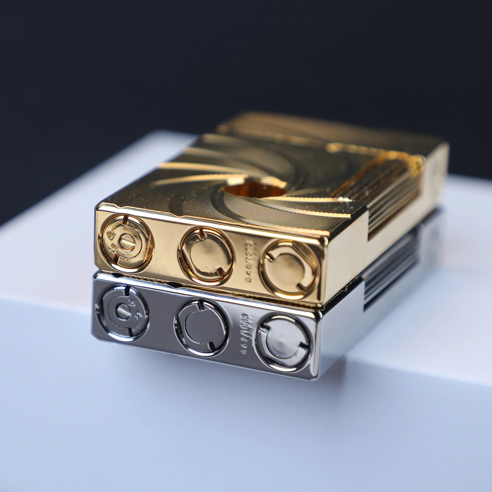 Original Luxury Gold Sound Cigarette Lighter Bright Sound Smoking Men Metal Gas Refillable Butane Flame Tobacco Lighters Gifts