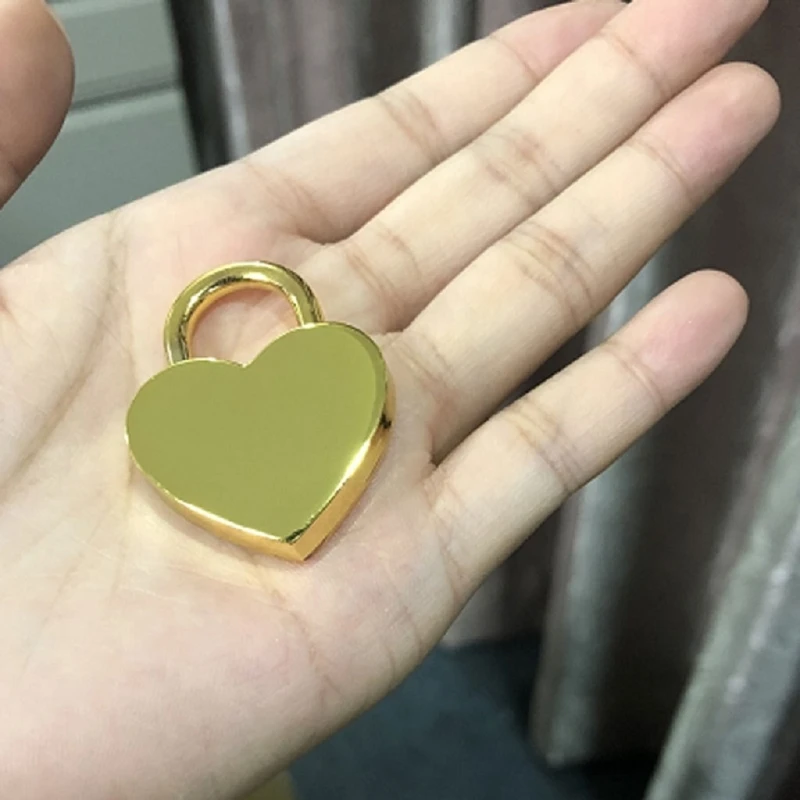 

Y1UU Mini Love Padlock Vintage Heart Lock With Key Metal Wishes Lock for Bag Suitcase Luggage Book Jewelry