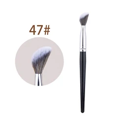 Peach Heart Precision Blush Brush for Flawless Makeup Application (F47 - 1pc)