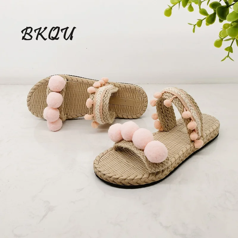 BKQU 2024 Summer Trend New Bohemian Style Hairball Ethnic Style Flip-flops Women's Seaside Beach Holiday Woven Texture