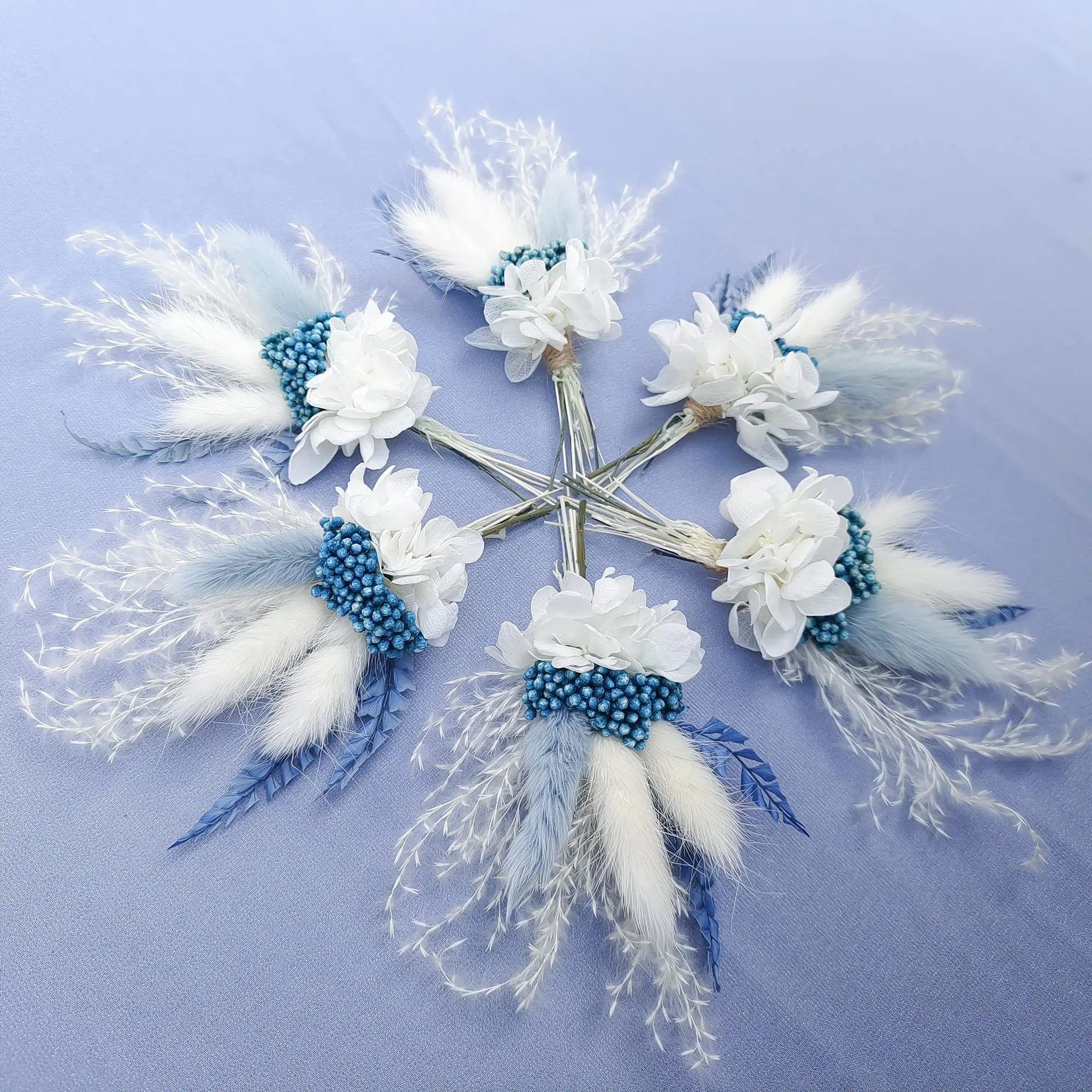 

Small Real Flowers DIY Mini Dried Flowers Bouquet Wedding Arrangement Valentine's Day Photography Backdrop Decor Party Supplies