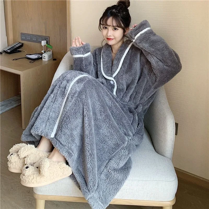 2023 New Autumn Winter Coral Velvet Nightgown Women Extended Flannel Loungewear Thickened with Velvet Sleepwear Loose Bathrobe