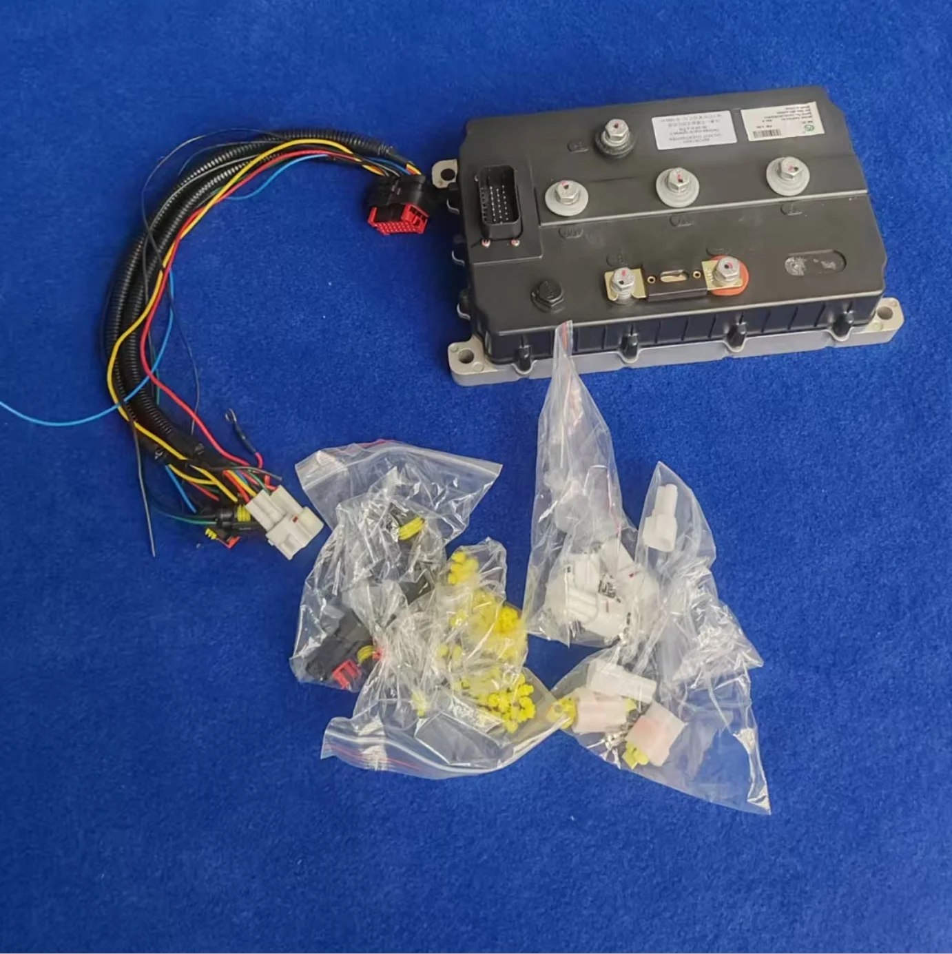 48V-72V AC 모터 컨트롤러 400A 450A 전기 골프 카트 트럭 셔틀 버스 릭샤 툭툭 세단 차량용 인기 제품