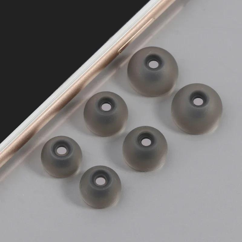 Silicone Earbuds Covers - Soft In-Ear Tips for Sports Earphones (3 Pairs)