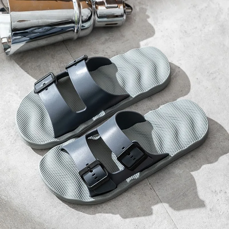 

Men's outdoor wear-resistant and odor-resistant beach shoes
