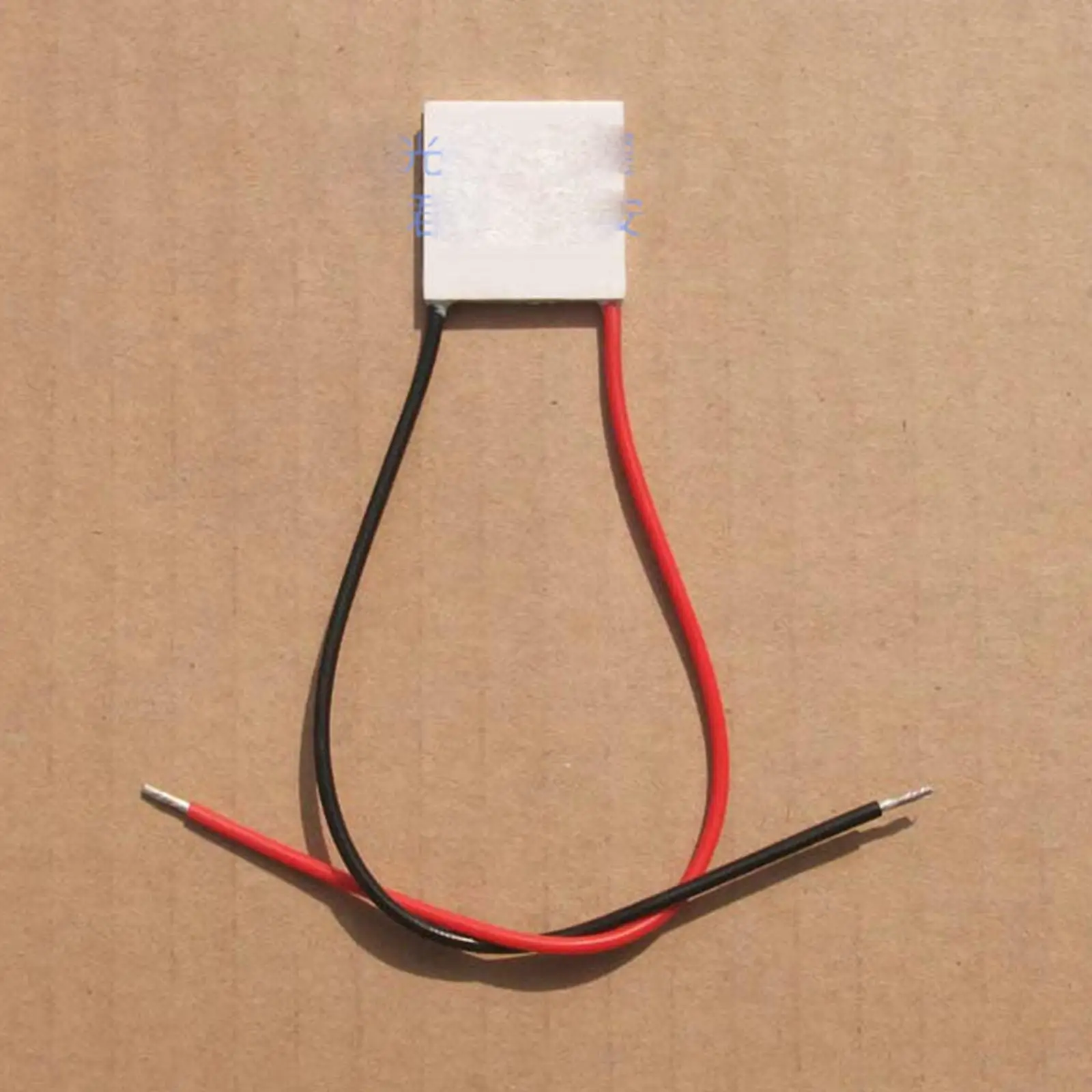 25x25x3.4mm 10A 5.78V 32.5W TEC1-04910 Thermoelectric Cooler Peltier Heatsink