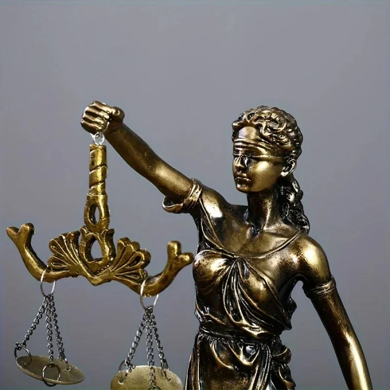 9.5X5X19cm Creative Retro Round bottom Justice Goddess Statue Lawyer Office Ornament Gifts Home Living room Sculpture Desk Decor