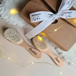 Personalized Baby Brush, Baby Gift Soft Wooden Brush, Personalised Gift, Shower Gift, Newborn Engraved Combs