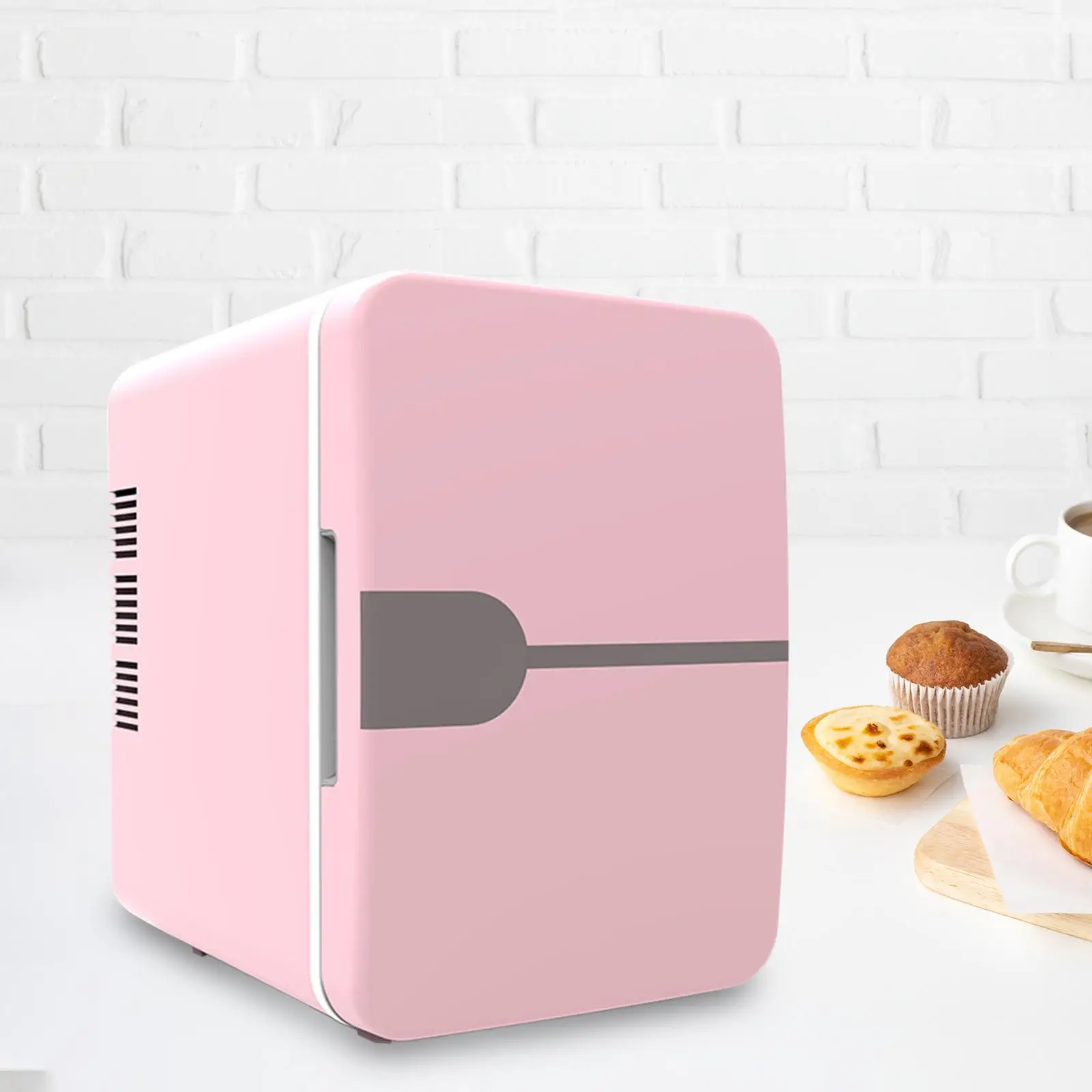Compact Refrigerator Little Tiny Fridge Mini Fridge for Food Apartment Car Compact Refrigerator Little Tiny Fridge Mini Fridge for Food Apartment Car